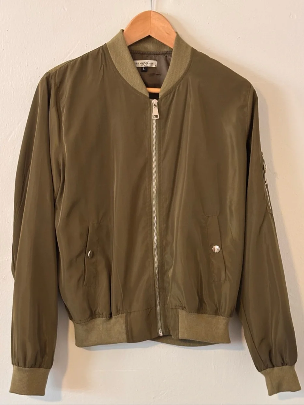 🌸 SJ Style U.S.A Women’s Large Olive Green Bomber Jacket Ribbed Hem